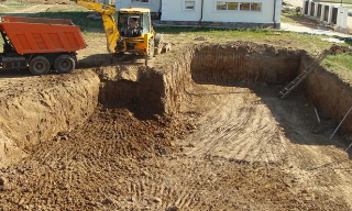 Рытье котлованов под фундамент в изобильном – цена от 2546 руб. за м3 | 2Землекопа-Збл